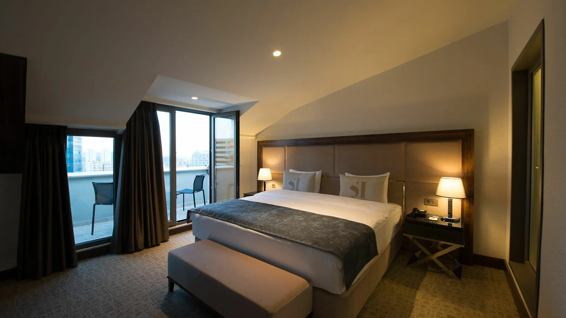 Inside Hotel Sisli Istanbul 4*,