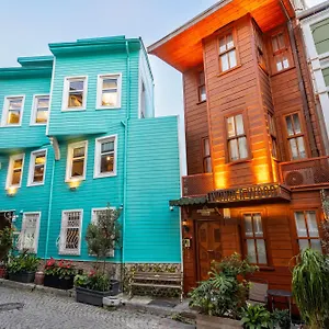 Wonder Wood Istanbul